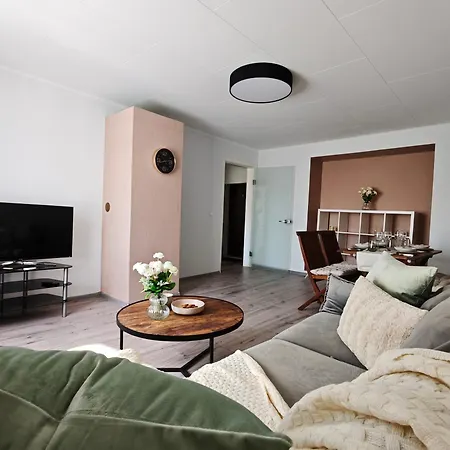 Apartment Centre Home, Private Parking Tallinn