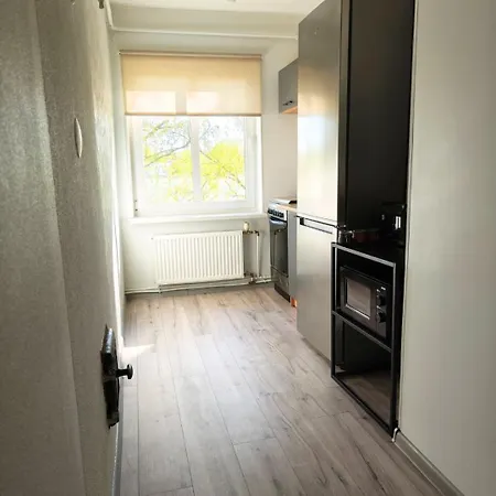 Family Apartment, Private Parking *