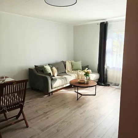 Lejlighed Family Apartment, Private Parking *
